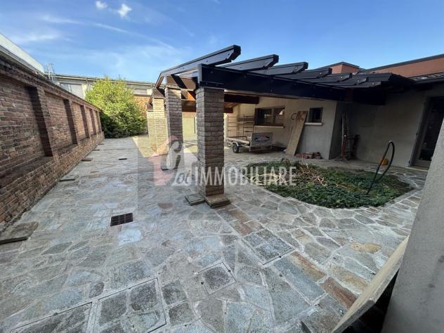 Villa Indipendente Finemente Ristrutturata con Cortile Privato