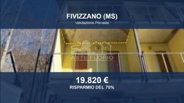 Immobile in asta di 53 m², box auto in vendita a Ventasso