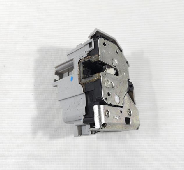SERRATURA ANTERIORE DESTRA LANCIA Ypsilon 4° Serie 51926043 (1123)