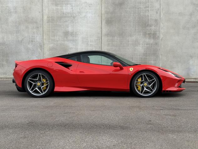 Ferrari F8 Tributo F8 Tributo - sollevatore - volante Led - Foto 6