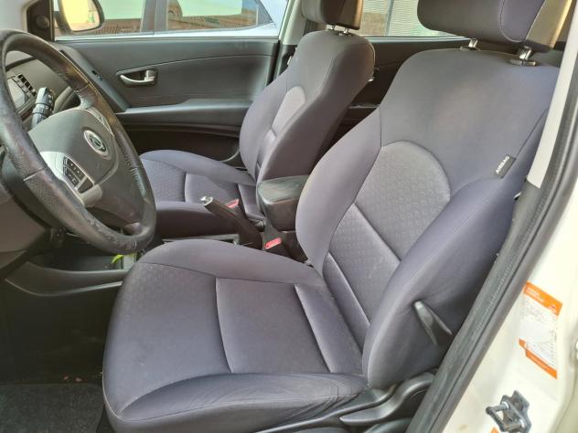 Ssangyong Korando 2.0 e-XDi 175 CV 2WD MT Classy - Foto 7