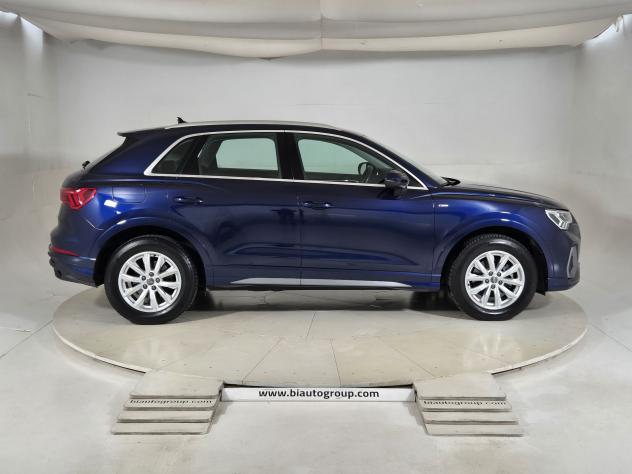 Audi Q3 II 2018 Diesel 35 2.0 tdi S line edition s-tronic - Foto 5