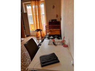 STANZA SINGOLA IN ZONA VANCHIGLIETTA:330 euro spese incluse