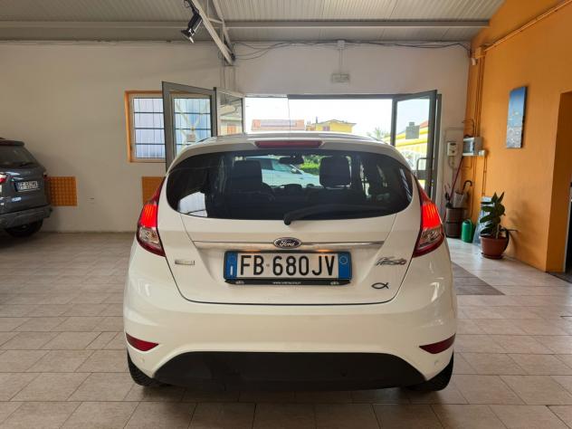 Ford Fiesta 1.0 EcoBoost 100CV 5 porte Black & White Edition - Foto 5