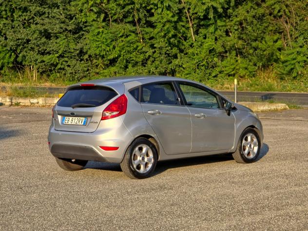 Ford Fiesta 1.4 TDCi 5p. Titanium CV-68 E4 Manuale NEO 2010 - Foto 6