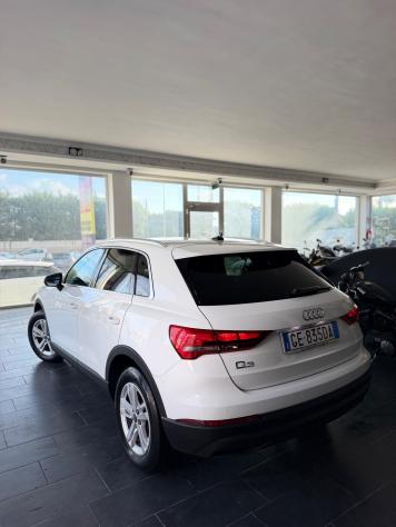 Audi Q3 35 TDI quattro S tronic - Foto 4