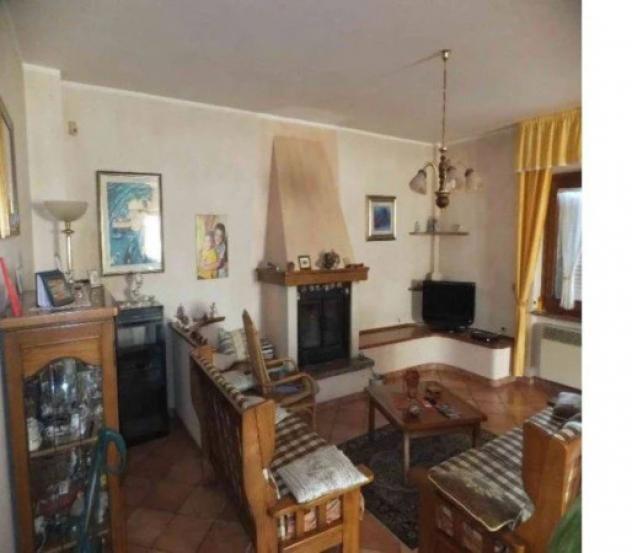 Immobile in asta di 246 m² in vendita a Alatri - Foto 2