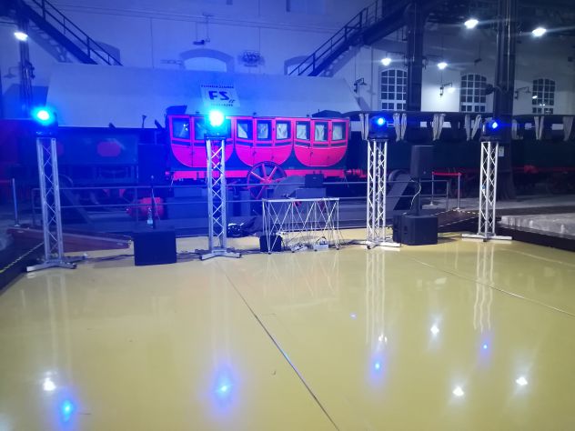 Noleggio Affitto Audio & Effetti Luci per Eventi Locali e Cerimonie - Foto 4