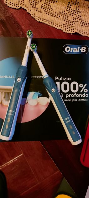 N 2 spazzolini elettrici oral B (NUOVI) - Foto 4