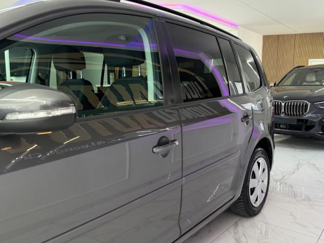 Volkswagen Touran 7 POSTI 1.6 TDI Comfortline Full Opt - Foto 7