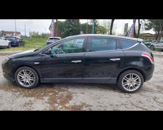 Lancia Delta (2008-2015) 2.0 MJT DPF Platino - Foto 6
