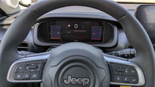 JEEP Avenger 1.2cc Turbo Altitude FWD 100cv rif. 23626751 - Foto 9