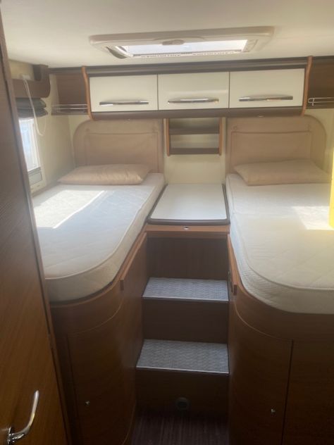 MOTORHOME ELNAGH MAGNUM 30G SOLO PER POCHI GIORNI - Foto 2