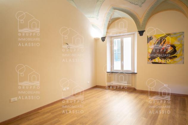 Alassio " Budello" - Trilocale ristrutturato con terrazza attrezzata - Foto 12