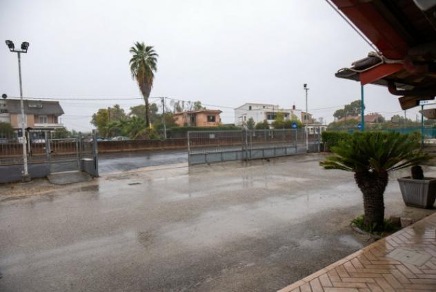 Immobile di 565 m² con più di 5 locali in vendita a Latina - Foto 12
