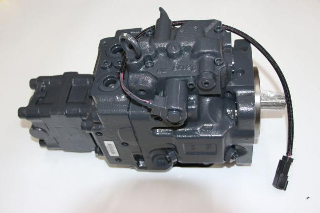 POMPA KOMATSU originale per PC50MR-2