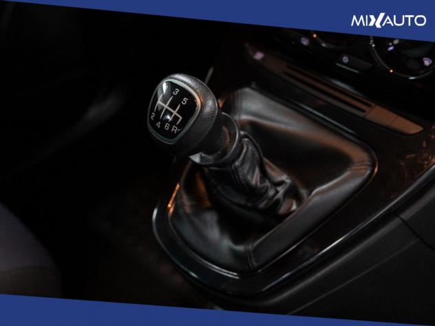 Lancia Ypsilon 1.0 Firefly Hybrid Gold Plus 70CV 5 Porte - Foto 13