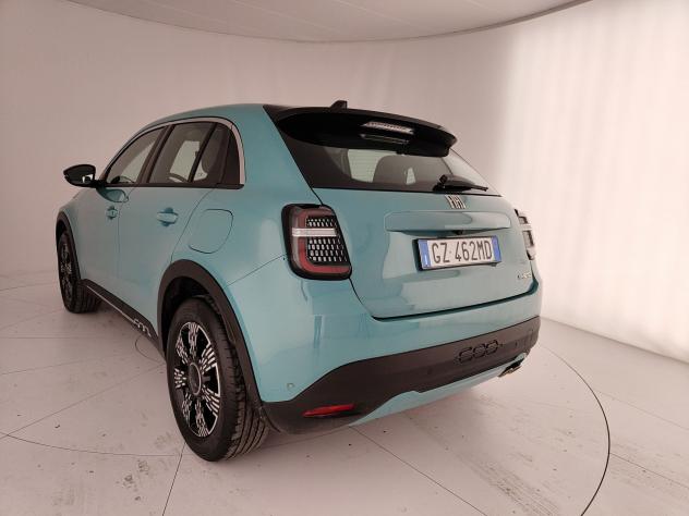 FIAT 600 IV 2023 1.2 hybrid 145cv auto - Foto 9
