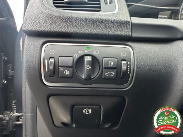 VOLVO V60 Cross Country D3 Geartronic Momentum rif. 22968506 - Foto 6
