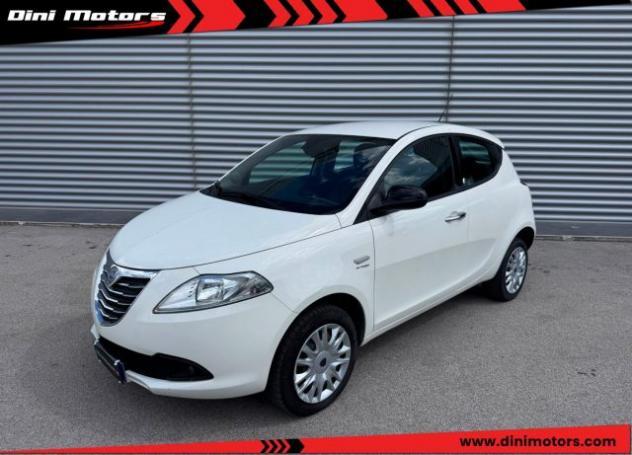 LANCIA Ypsilon 0.9 TwinAir 85 CV 5 porte Metano Ecochic Silver rif. 23873896