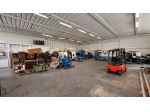 Capannone artigianale in vendita a Le Melorie - Ponsacco 370 mq  Rif: 1391854