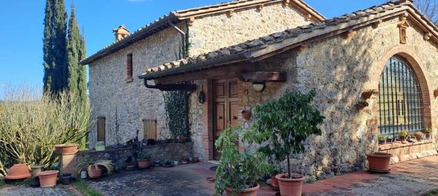 Casale in vendita a Badesse - Monteriggioni 200 mq Rif: 1215159