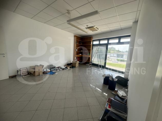 Negozio - Erba . Rif.: Cod. rif 3306145VCG - Foto 13