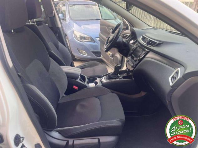 NISSAN Qashqai Qashqai II 1.7 dci Tekna 4wd 150cv tetto pan. 6 rif. 24015380 - Foto 5