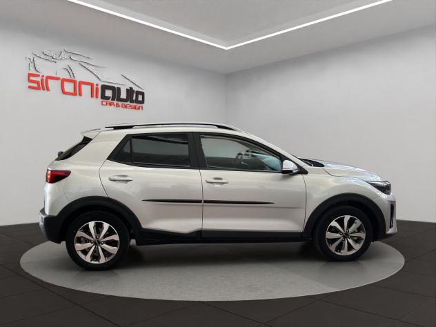 Kia Stonic Stonic 1.2 dpi Urban 84cv - Foto 9