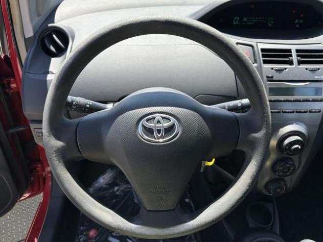 TOYOTA Yaris 1.0 5 porte rif. 23391583 - Foto 8