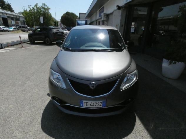LANCIA Ypsilon 3ª serie Ypsilon 1.3 MJT 16V 95 CV 5 porte S&S Gold - Foto 2