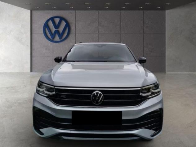 VOLKSWAGEN Tiguan 2.0 TDI 200 CV SCR DSG 4MOTION R-Line R Line rif. 22913947 - Foto 2