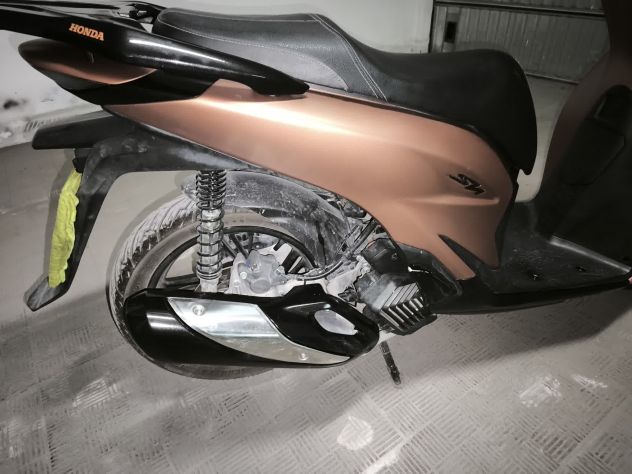 Honda SH 125 Sport con doppio DISCO - Foto 9
