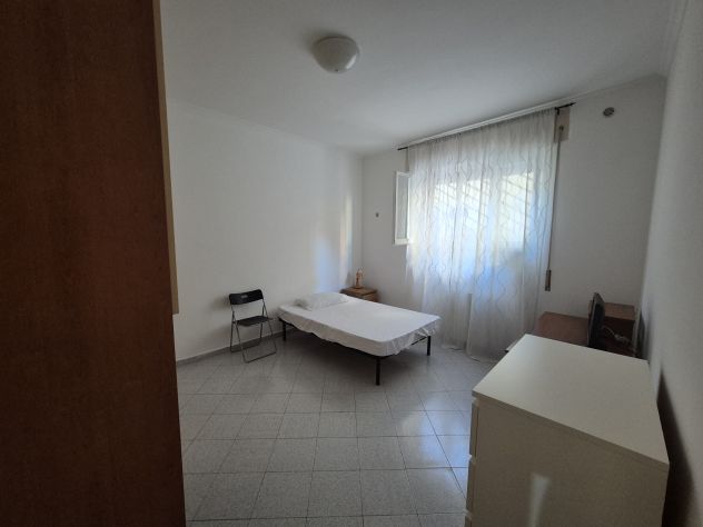 Arco di travertino - Via Tuscolana - Foto 2