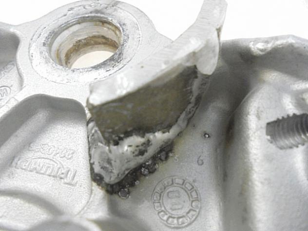 PIASTRA SUPERIORE FORCELLA TRIUMPH SPRINT 955 RS 1999 - 2003 PFKL1204024 UPPER FORK PLATE CON DIFETTO - Foto 4