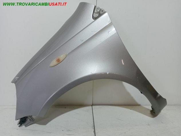 PARAFANGO ANT. SX ORO MET. 999-U1560144 Carrozzeria Lamierati esterni Fiancate Parafango ant. TOYOTA - YARIS - 1999 2003, TOYOTA - YARIS - 2002 2