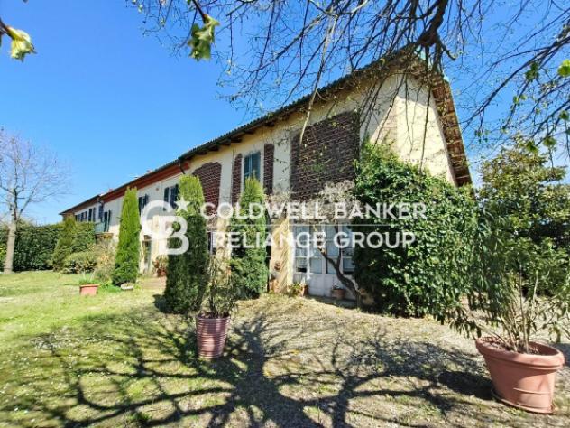 Rustico / Casale di 504 m² con più di 5 locali e box auto in vendita a Portacomaro - Foto 4