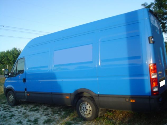 Iveco Daily IV 35S18 PL-TA Furgone - Foto 3