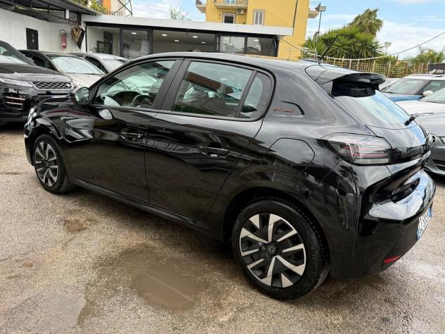 PEUGEOT 208 1.2 BENZINA 2025 100CV S&S STYLE 21000 KM - Foto 4