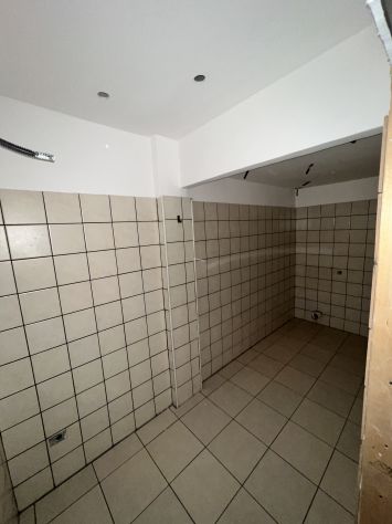 San Giovanni La Punta, bottega in affitto Rif. 3001 - Foto 6