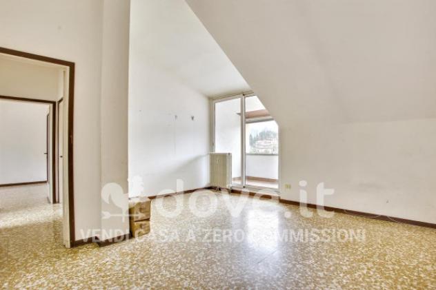Appartamento di 88 m² con 3 locali in vendita a Lavena Ponte Tresa - Foto 2