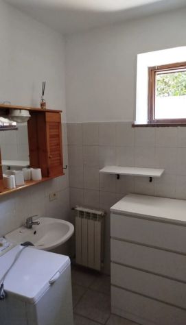 LABARO GRAZIOSO MONOLOCALE ARREDATO - Foto 4