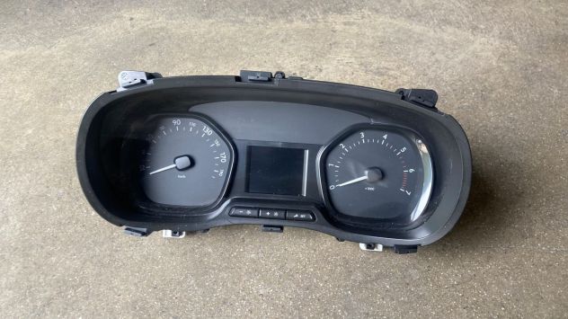 Quadro strumenti Citroen Jumpy 2.0HDI 122cv del 2021 (9831168480)