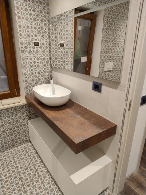 Idraulico - Foto 3
