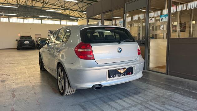 BMW 120d 2.0D 177CV - 2008 - Foto 6