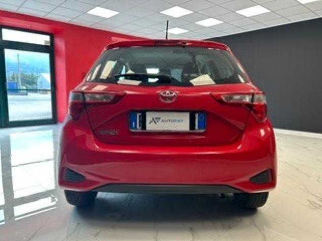 Toyota Yaris 1.5 5 porte Lounge - Foto 7