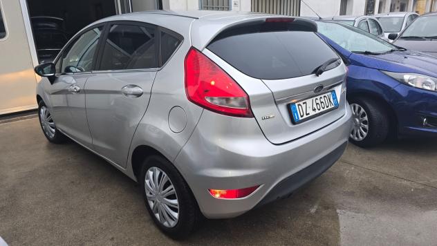 Ford Fiesta 1.4 TDI ottimo per nuovi patentati - Foto 3