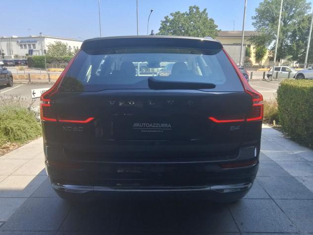 Volvo XC60 XC60 2.0 B4 Essential *PROMO AZZURRA* - Foto 5