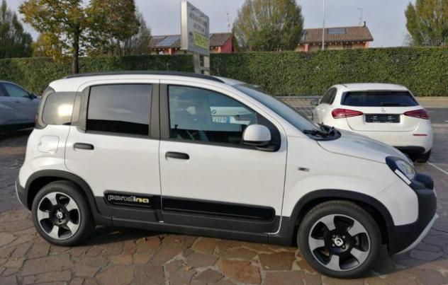 FIAT Pandina 1.0 FireFly 65 CV Hybrid Cross 5 Posti rif. 24195096 - Foto 2