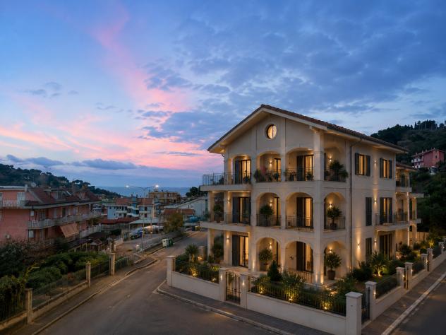 Palazzo in Via Abruzzi